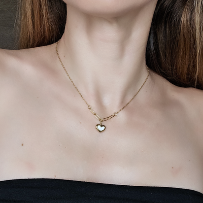 Pandantiv „Amore” din oțel inoxidabil placat cu aur 18K