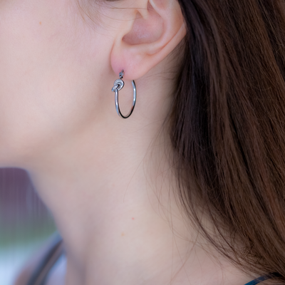 Cercei cu design minimalist din oțel inoxidabil
